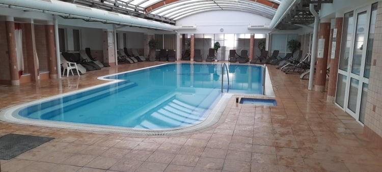 דירות זלקרוס Viola Wellness Apartman מראה חיצוני תמונה
