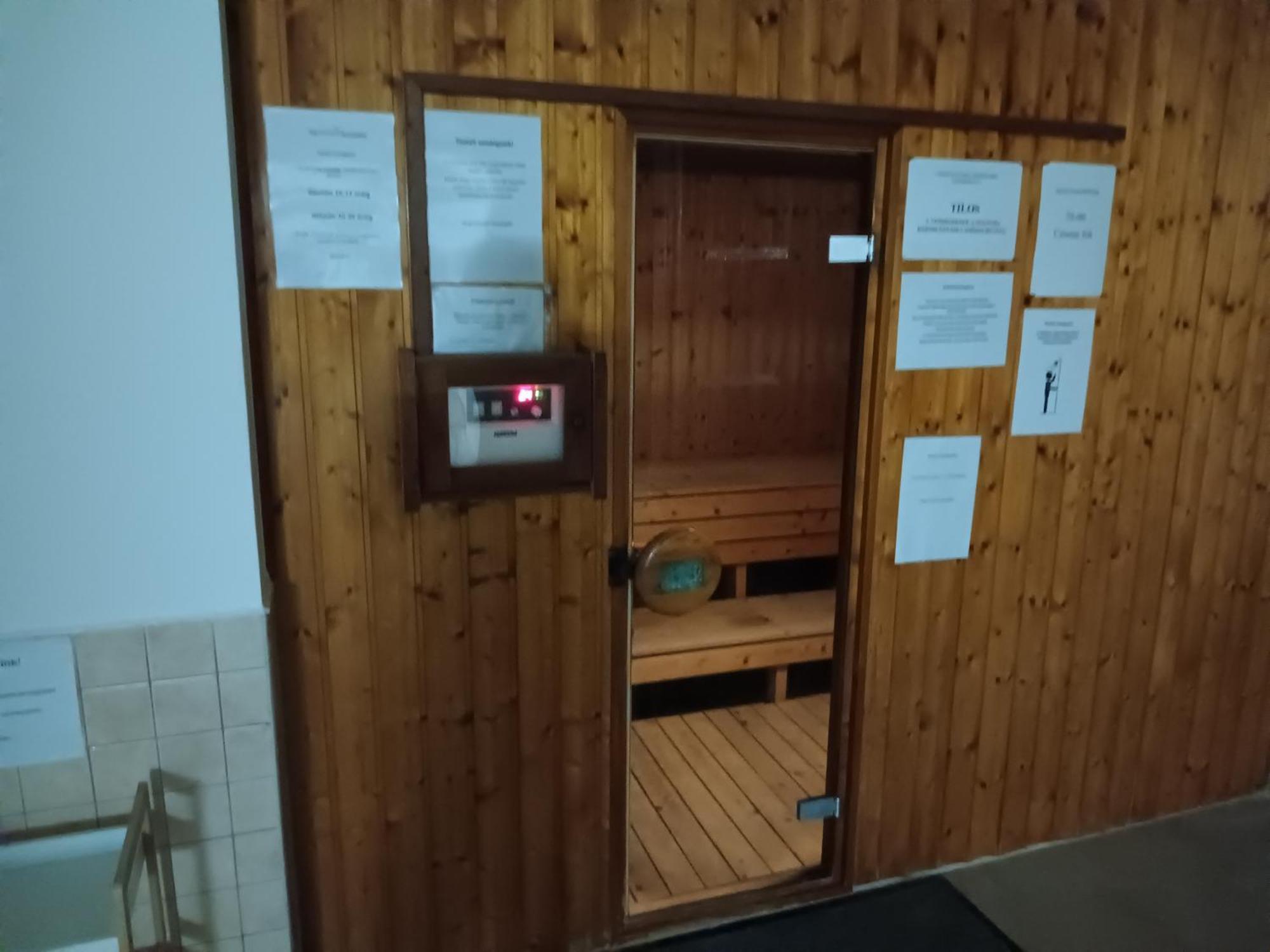 דירות זלקרוס Viola Wellness Apartman מראה חיצוני תמונה